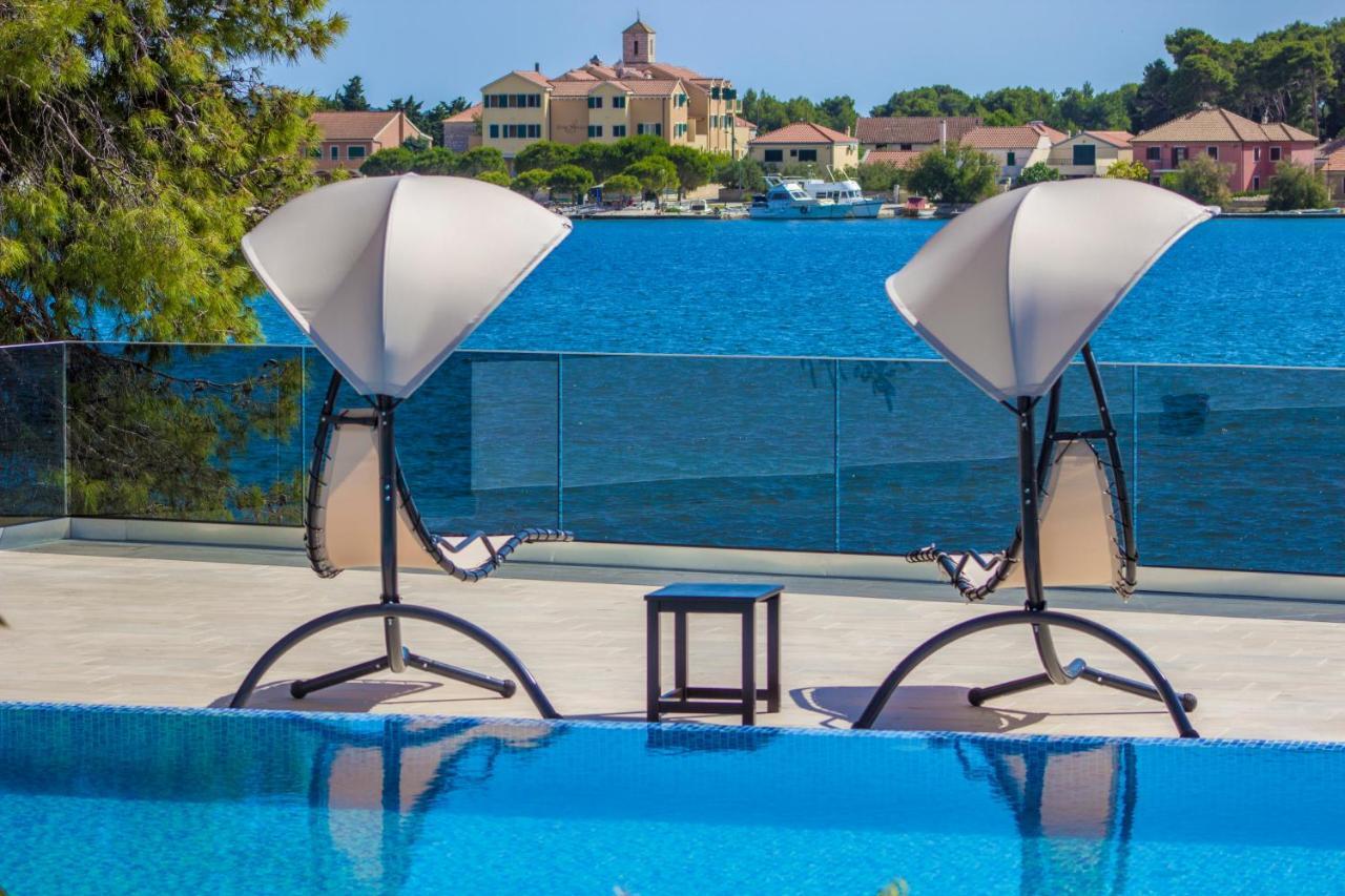 Villa Bozena Brodarica  Ngoại thất bức ảnh